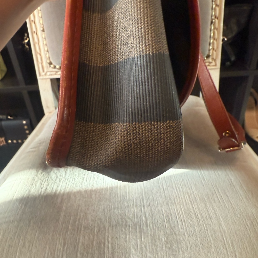 Fendi Pequin Flap Crossbody Bag - Picture 4 of 17